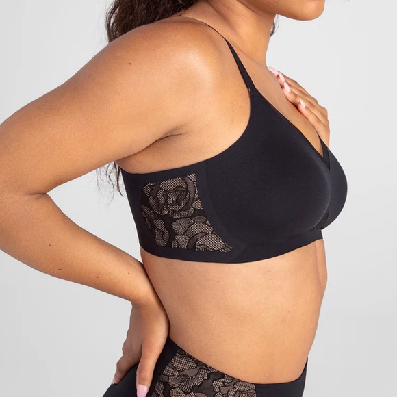 Honeylove CrossOver Runway Seamless Lace Black Bra Small - Picture 2 of 8